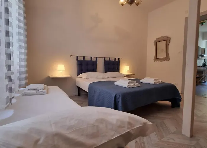 Testi 3 Apartment Trieste